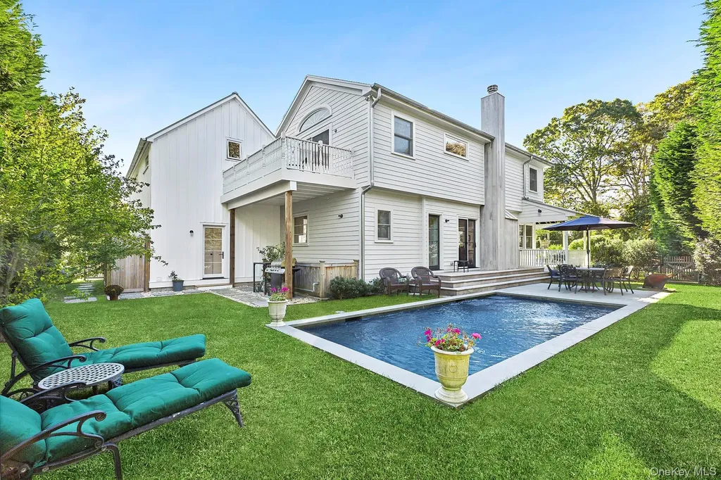 21 Cove Road Sag Harbor NY 11963