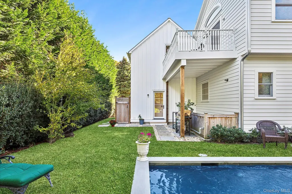 21 Cove Road Sag Harbor NY 11963