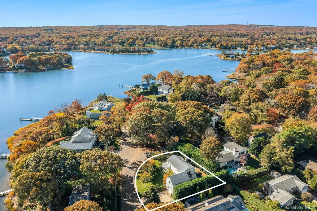 21 Cove Road Sag Harbor NY 11963