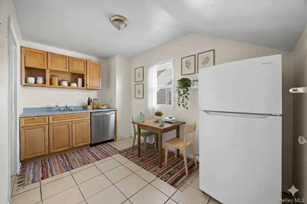 4450 Hill Avenue Bronx NY 10466