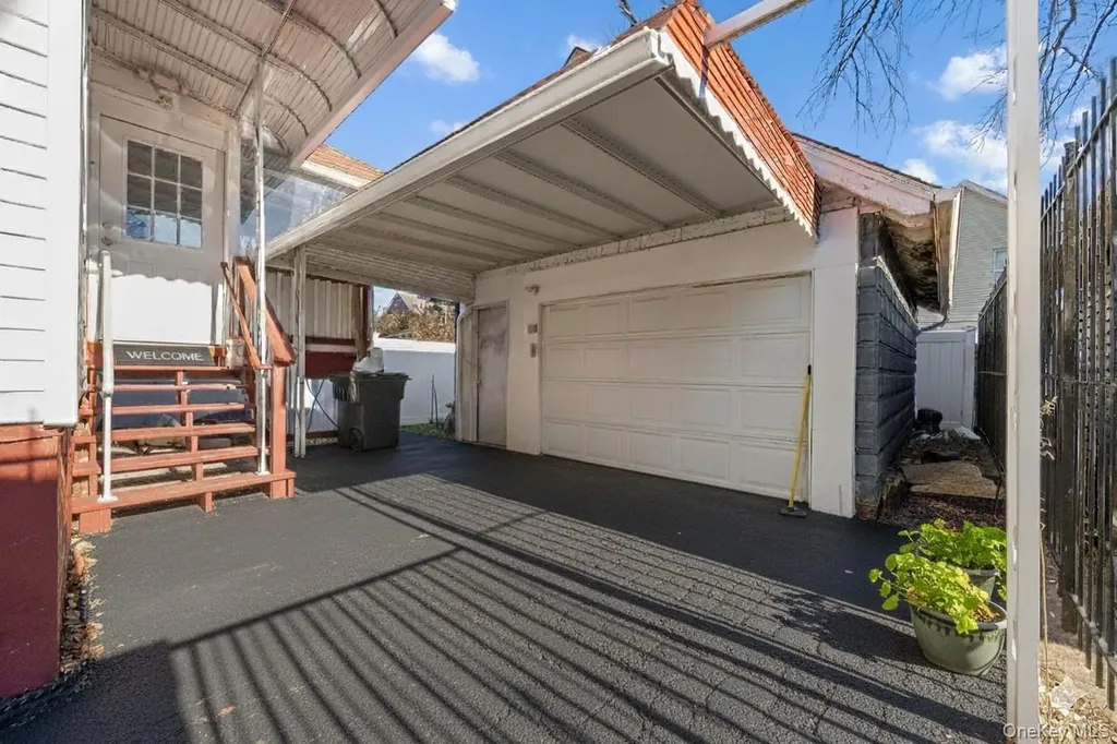 4450 Hill Avenue Bronx NY 10466
