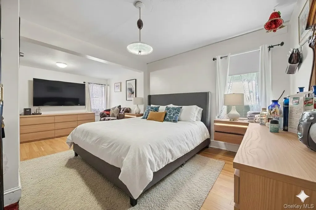 4450 Hill Avenue Bronx NY 10466