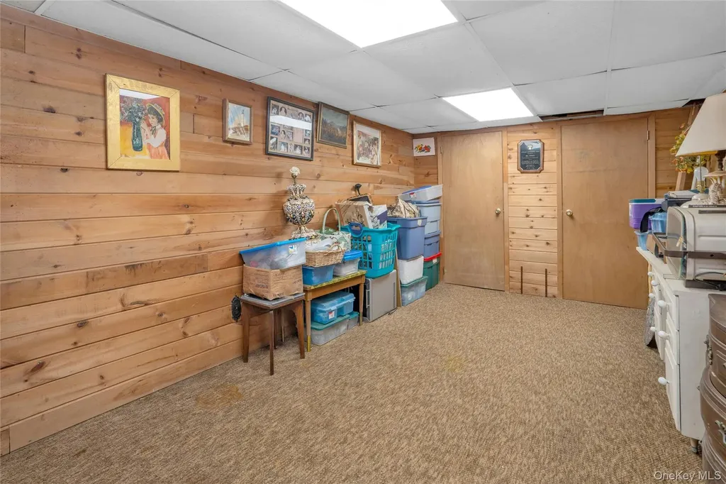 3 Dover Lane Old Bethpage NY 11804