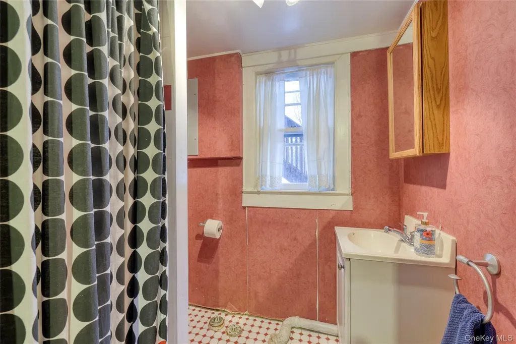 14 Oak Street Cornwall NY 12518