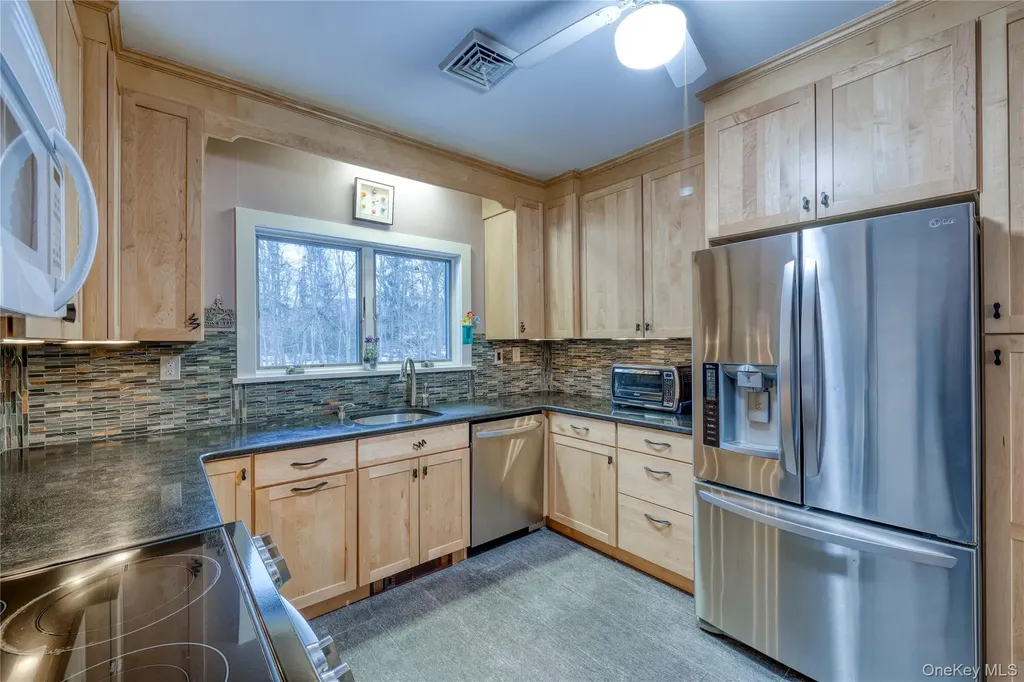 14 Oak Street Cornwall NY 12518