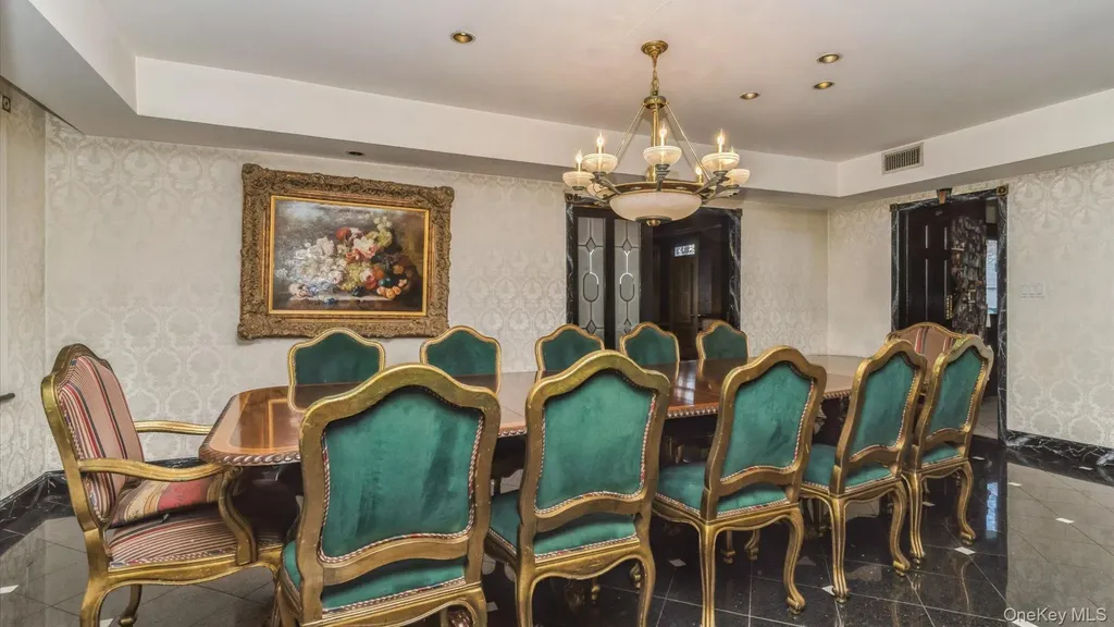178 Wildacre Avenue Lawrence NY 11559