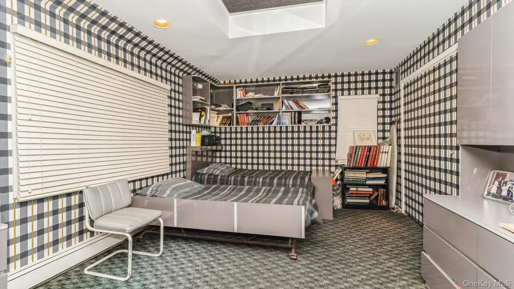 178 Wildacre Avenue Lawrence NY 11559