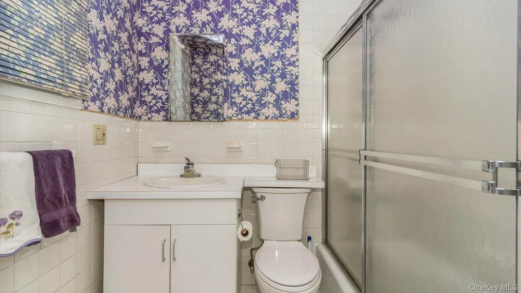 178 Wildacre Avenue Lawrence NY 11559