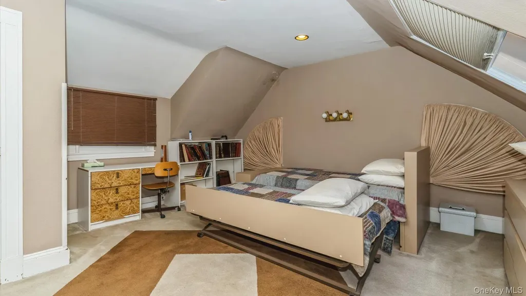 178 Wildacre Avenue Lawrence NY 11559