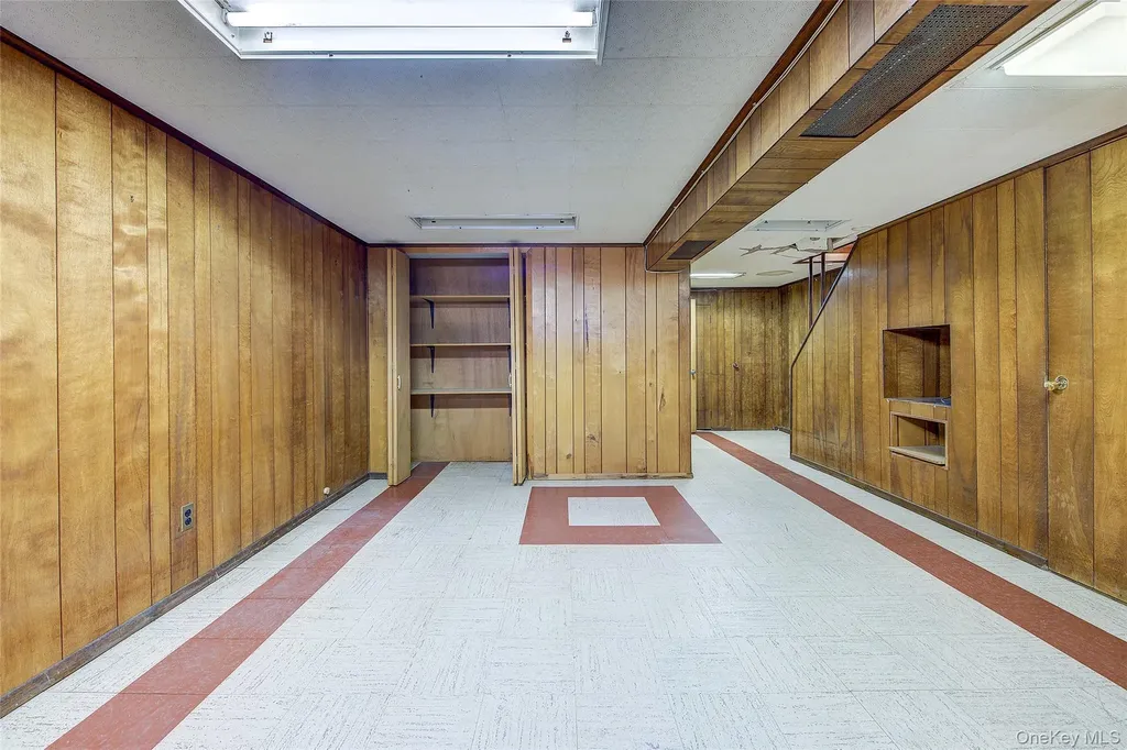 7533 168th Street Fresh Meadows NY 11366