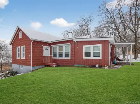 17 Waldron Avenue Nyack NY 10960