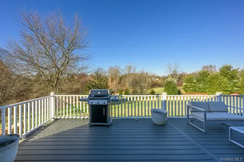 16 Lucas Lane Hudson NY 12534