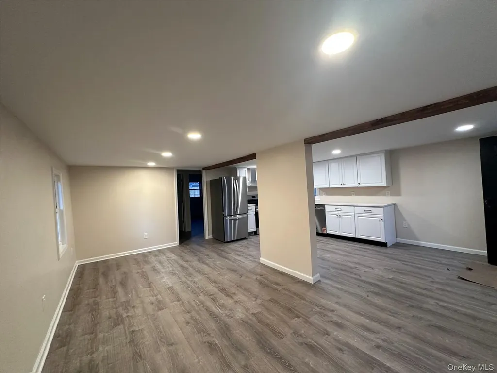 103 Sunrise Trail Wallkill NY 12589