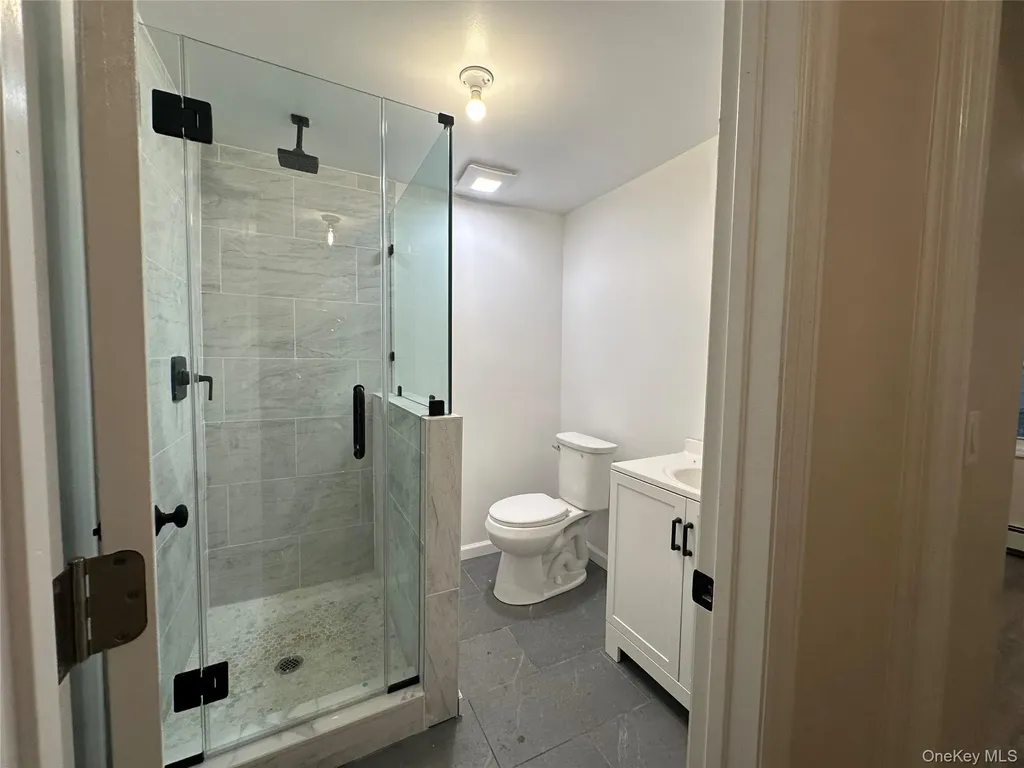 103 Sunrise Trail Wallkill NY 12589