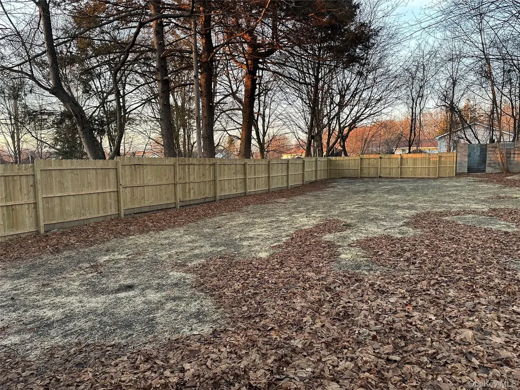 103 Sunrise Trail Wallkill NY 12589