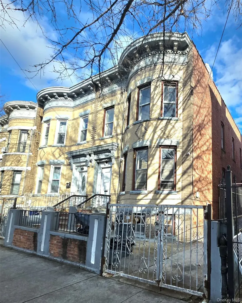 145 Highland Place Brooklyn NY 11208