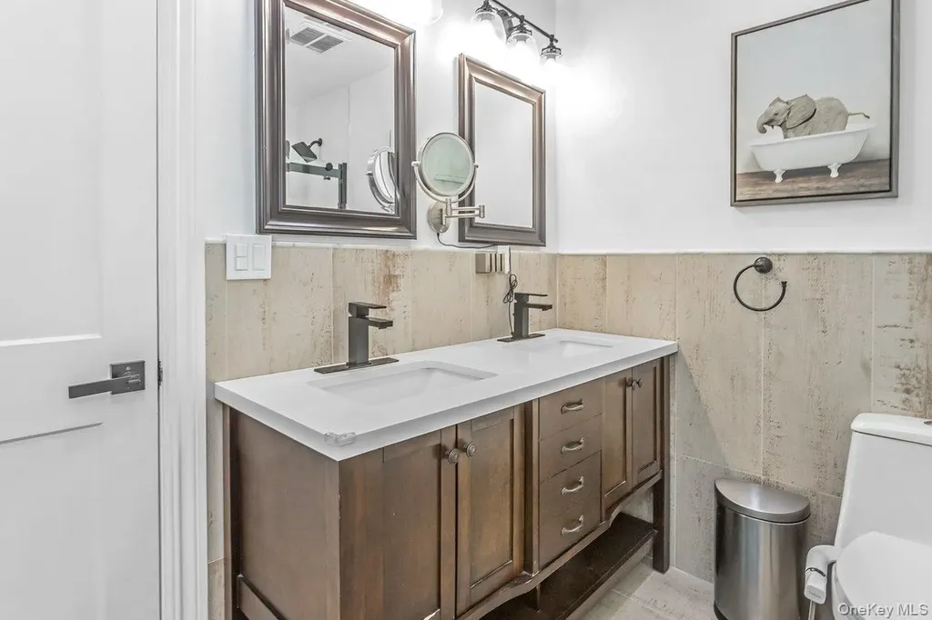 7 Sebree Place Plainview NY 11803