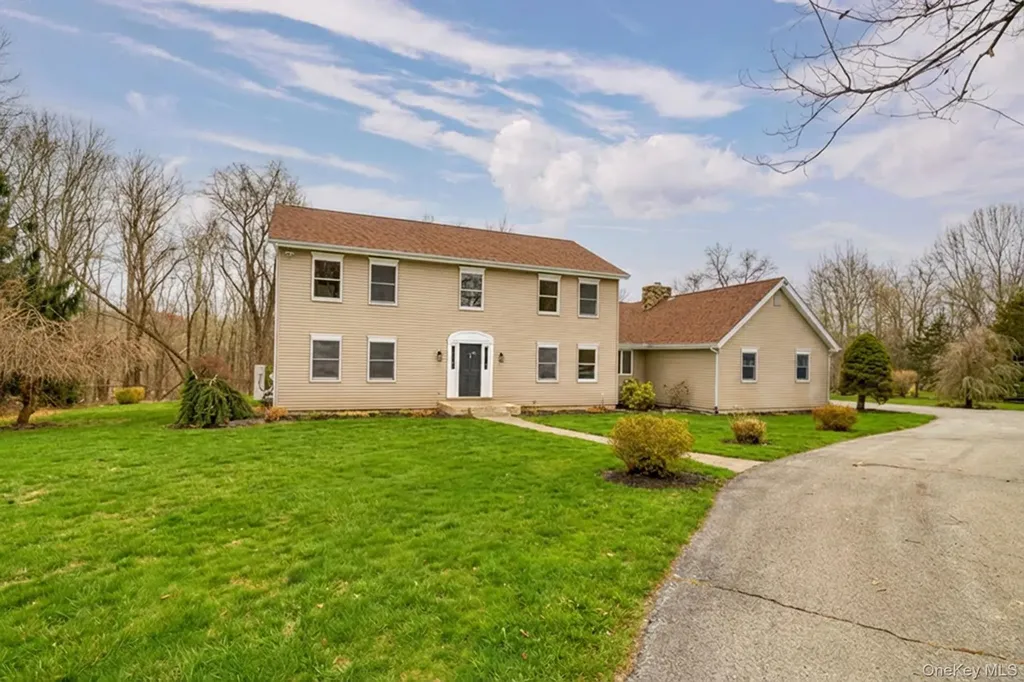 24 Deer Run Road Newburgh NY 12550
