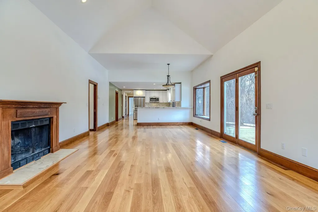 24 Deer Run Road Newburgh NY 12550
