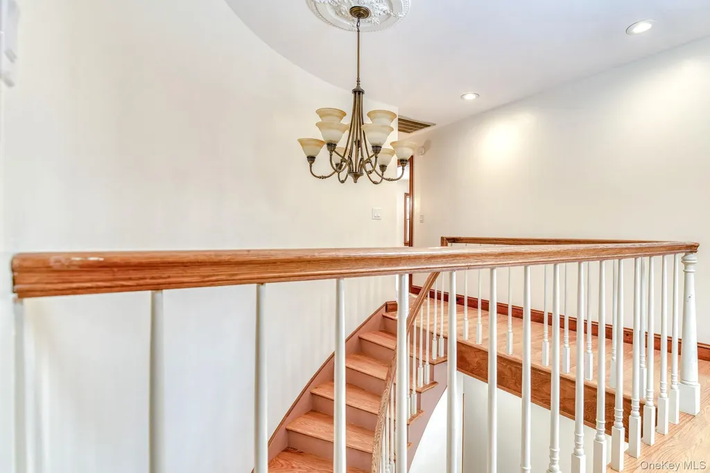 24 Deer Run Road Newburgh NY 12550