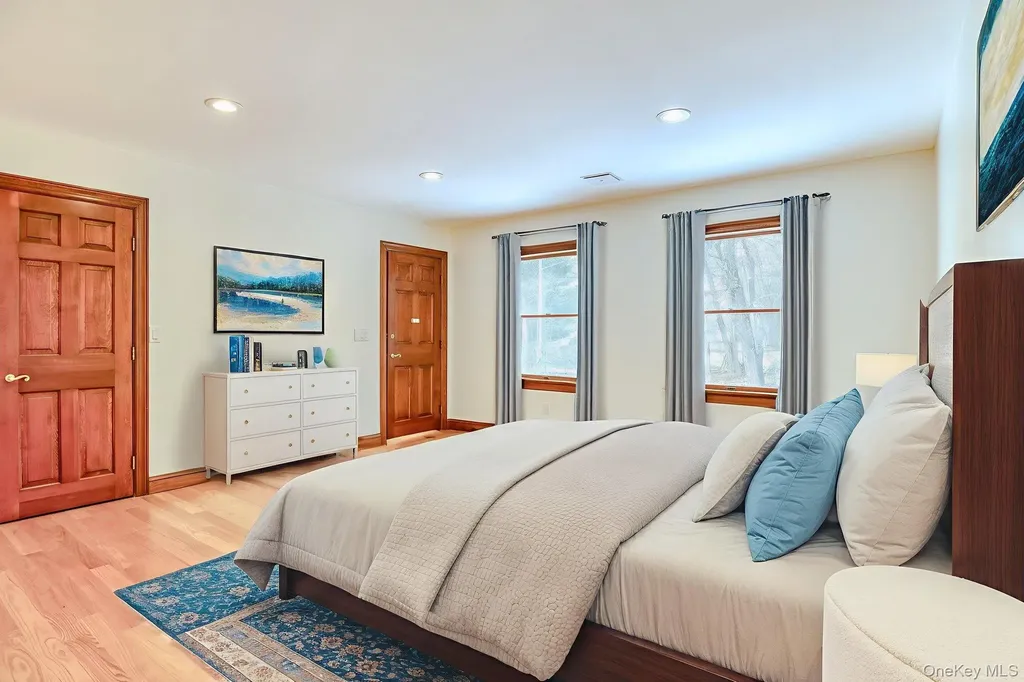 24 Deer Run Road Newburgh NY 12550