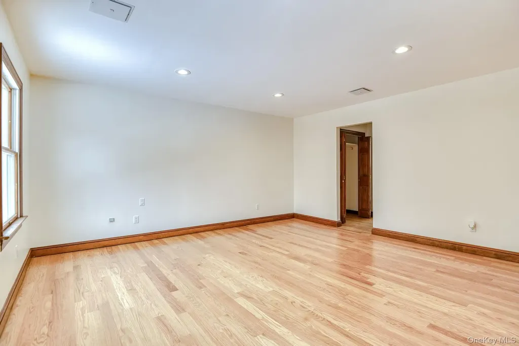 24 Deer Run Road Newburgh NY 12550
