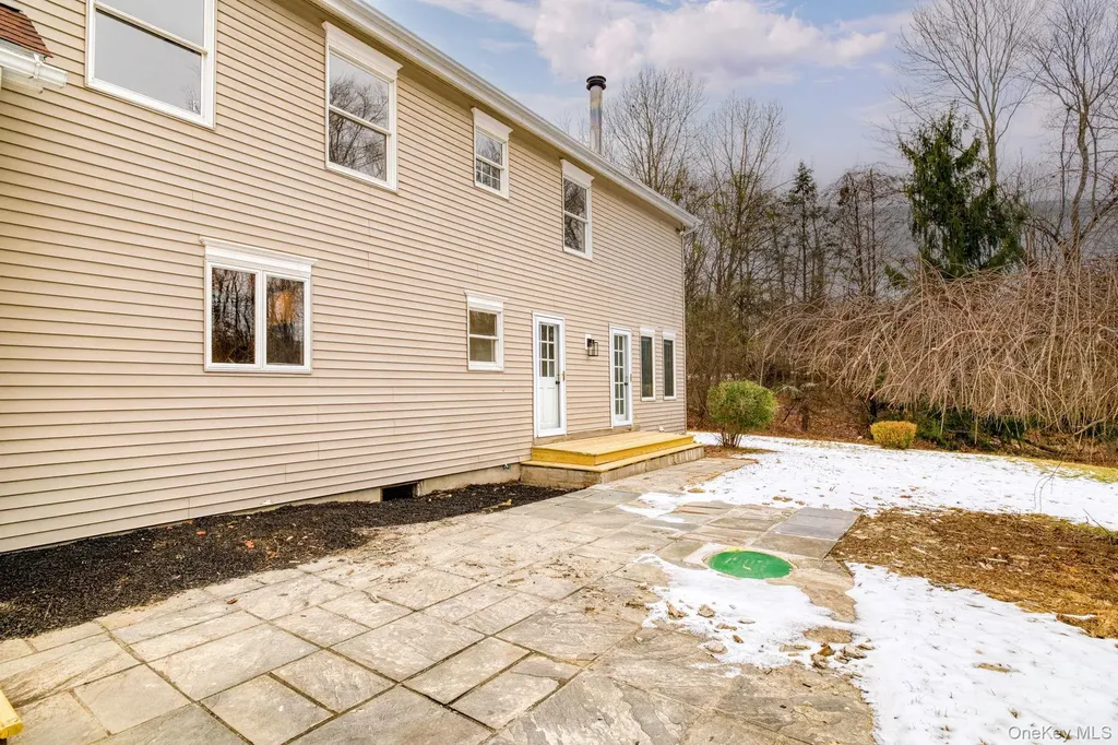 24 Deer Run Road Newburgh NY 12550