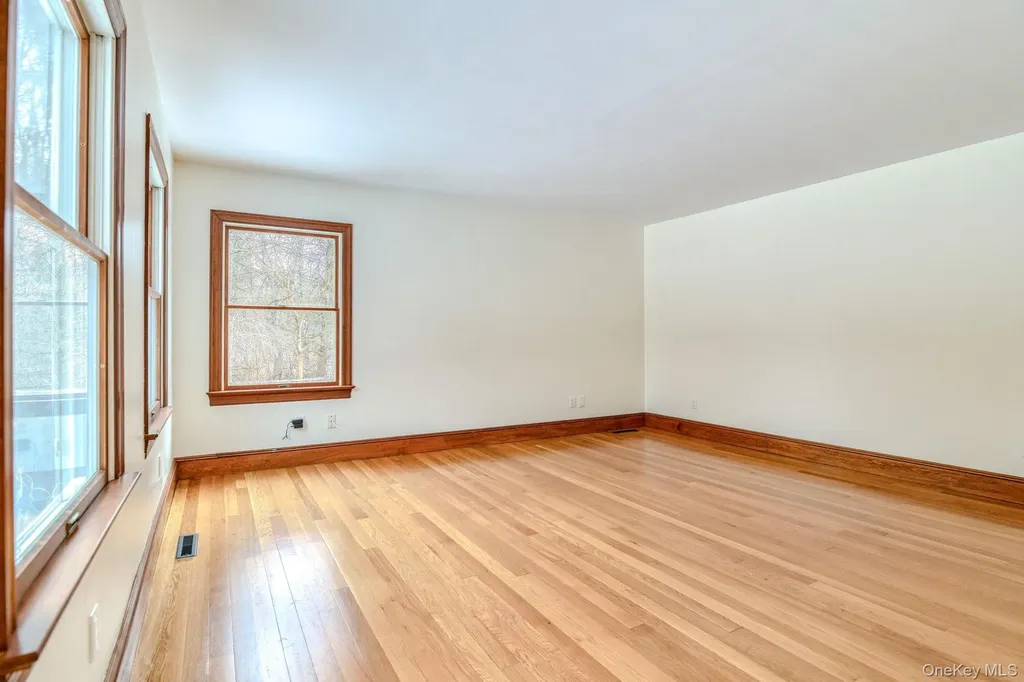 24 Deer Run Road Newburgh NY 12550