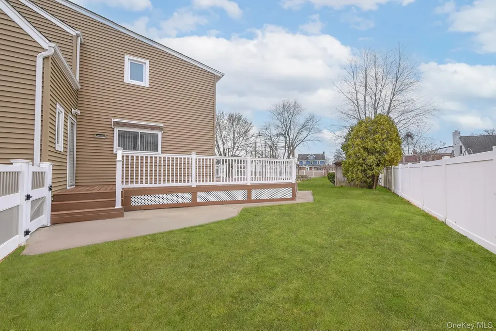 100 Morris Parkway Valley Stream NY 11580