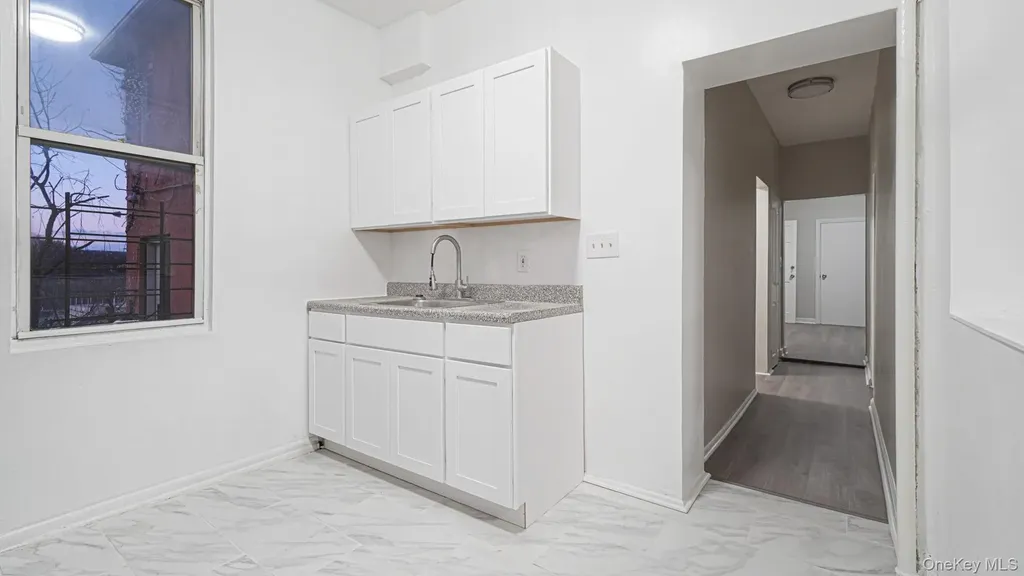 1819 Palisade Place Bronx NY 10453