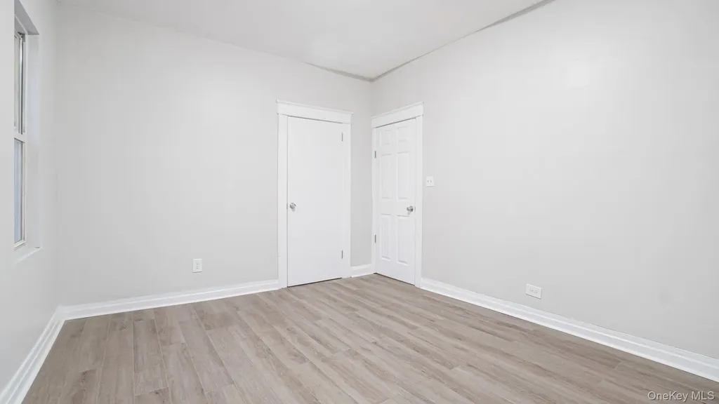 1819 Palisade Place Bronx NY 10453