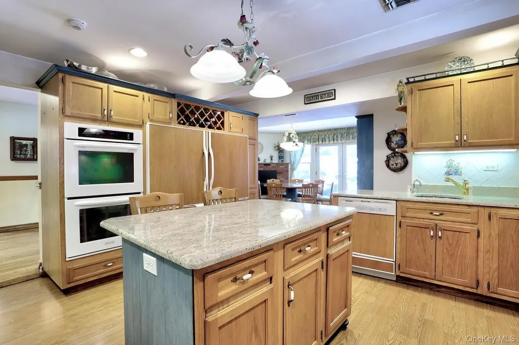 6 Orchard Hill Drive Monsey NY 10952