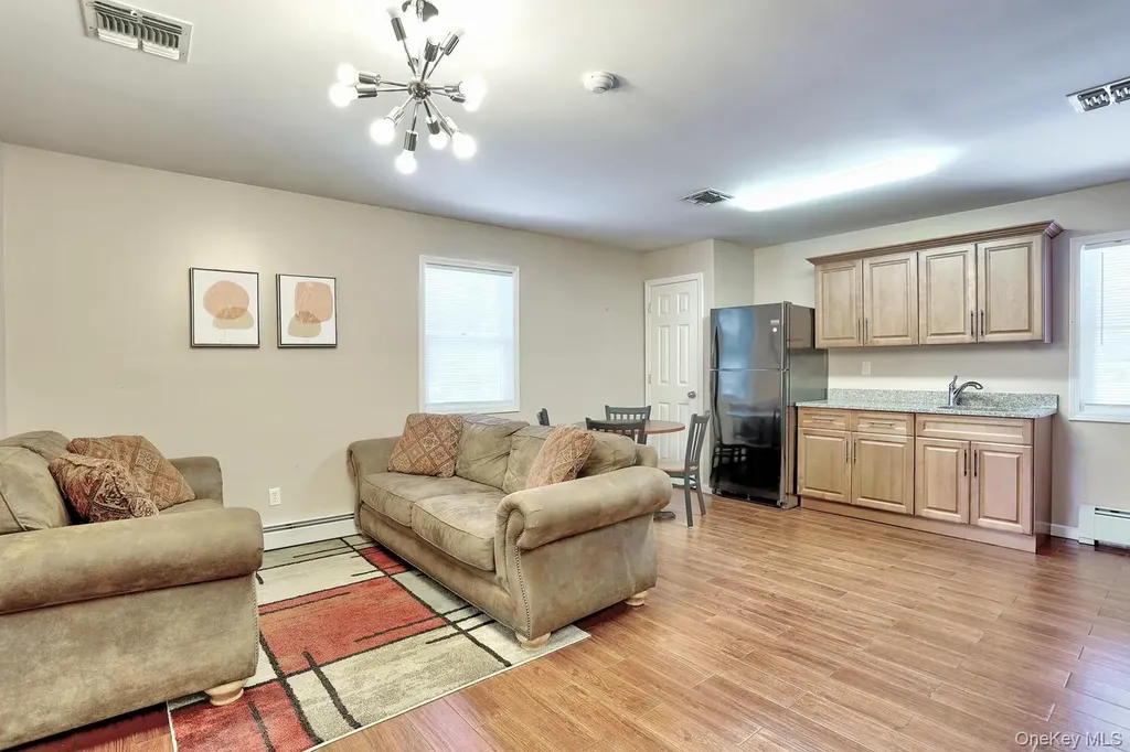 6 Orchard Hill Drive Monsey NY 10952