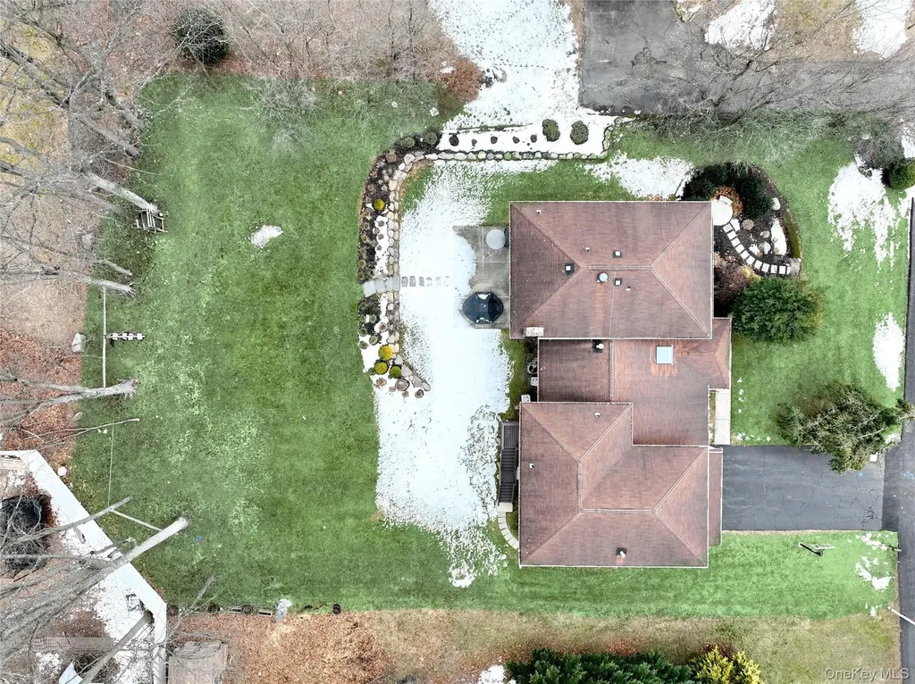 6 Orchard Hill Drive Monsey NY 10952