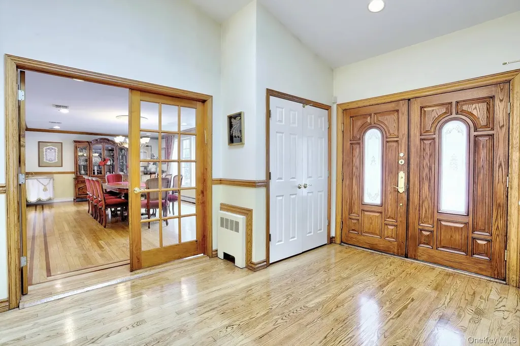 6 Orchard Hill Drive Monsey NY 10952