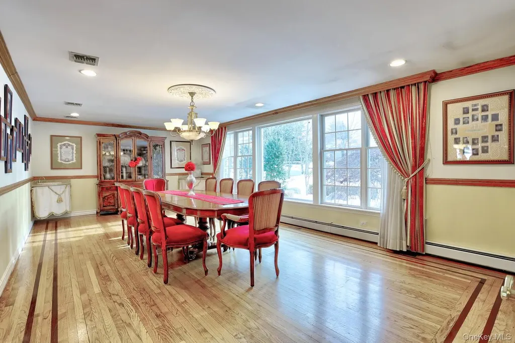 6 Orchard Hill Drive Monsey NY 10952