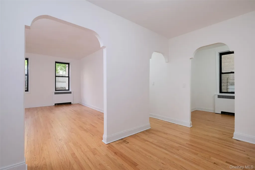 340 E Mosholu Parkway S Bronx NY 10458