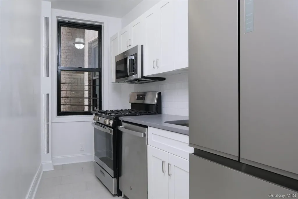 340 E Mosholu Parkway S Bronx NY 10458