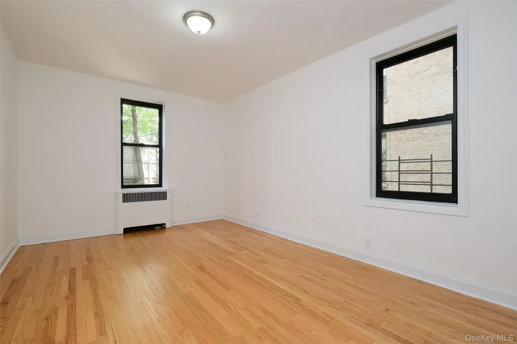 340 E Mosholu Parkway S Bronx NY 10458