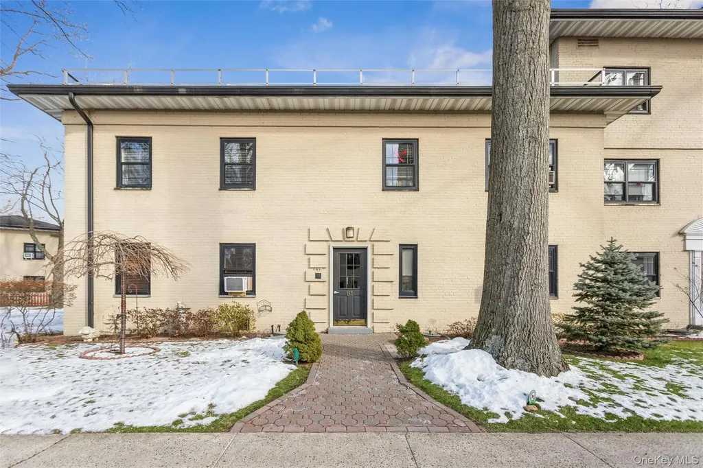 61 Manchester Eastchester NY 10709