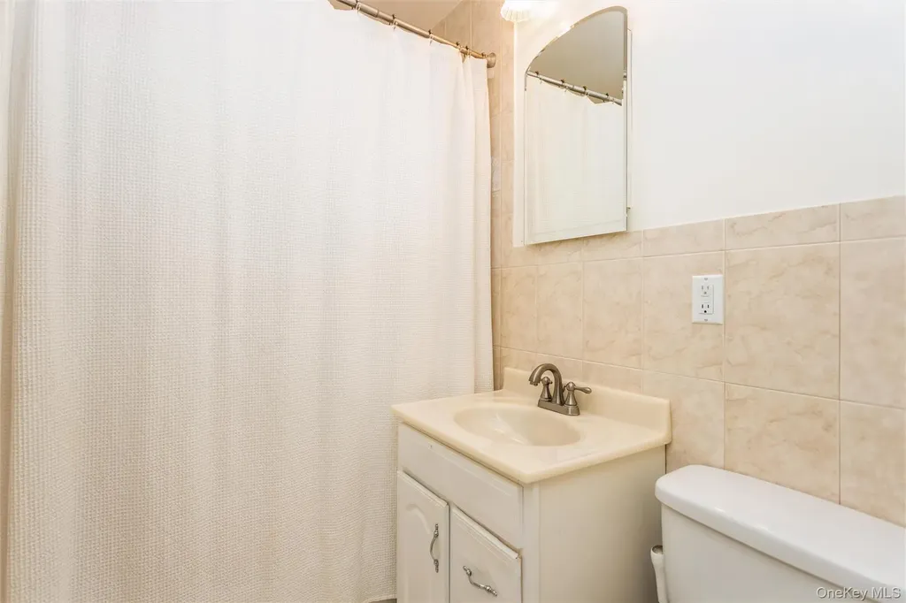 61 Manchester Eastchester NY 10709