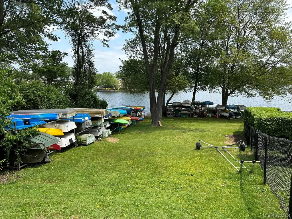 61 Manchester Eastchester NY 10709