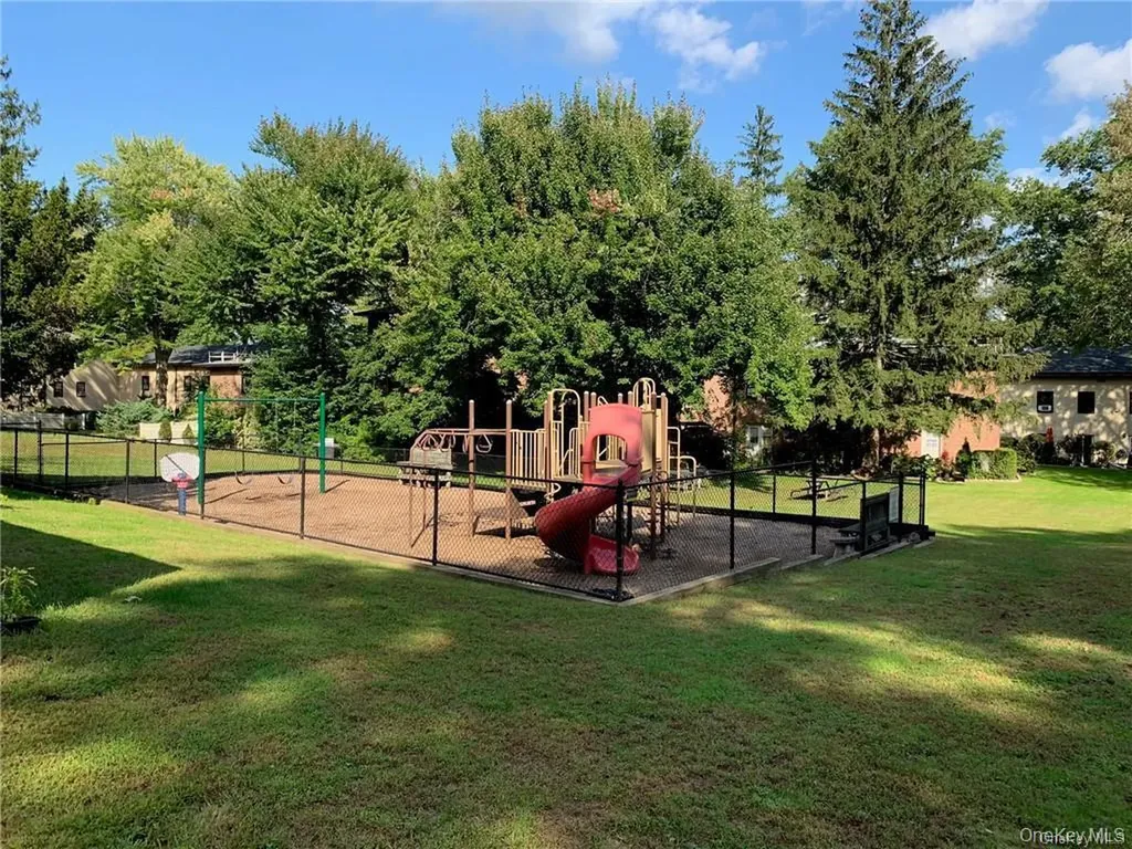 61 Manchester Eastchester NY 10709