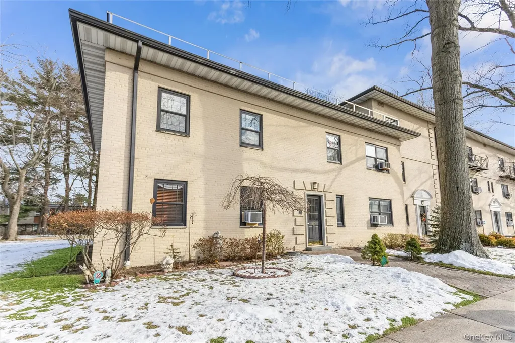 61 Manchester Eastchester NY 10709