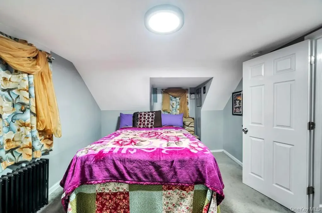 39 Andrews Avenue Wheatley Heights NY 11798