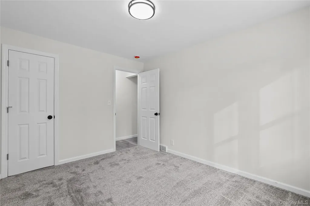 28 Quaker Road Carmel NY 10512