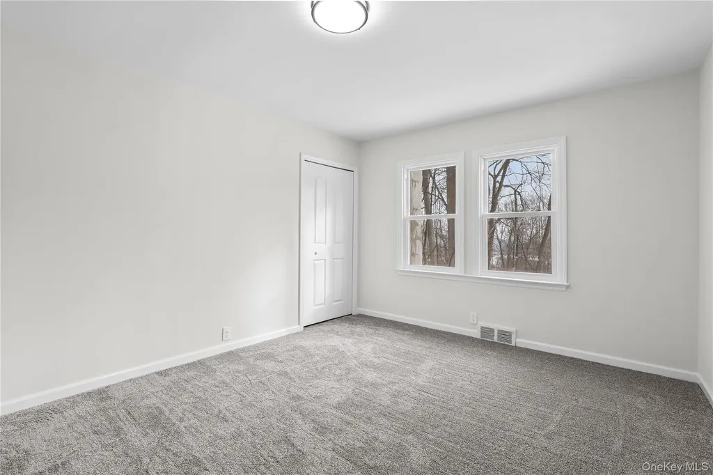 28 Quaker Road Carmel NY 10512