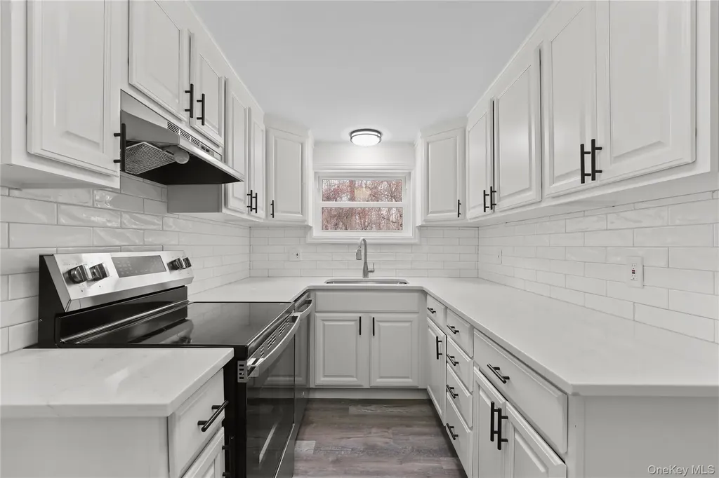 28 Quaker Road Carmel NY 10512