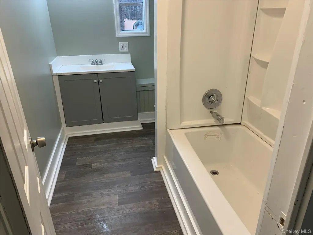 112 Jefferson Heights Catskill NY 12414