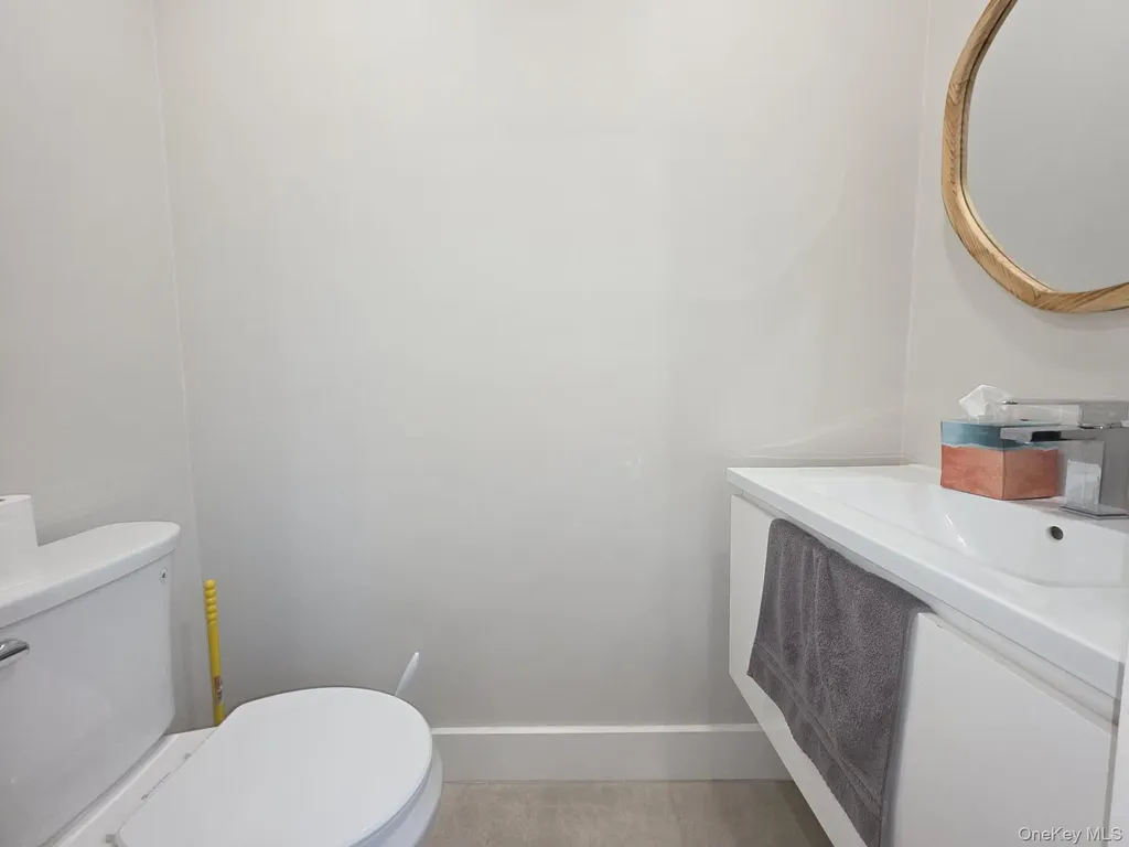 325 Pacific Avenue Cedarhurst NY 11516